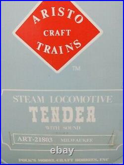 Aristo-Craft Trains 4-6-2 Pacific Steam Locomotive & Tender Milwaukee G-Scale