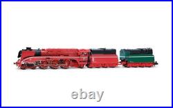 Arnold HN2664S DR Steam Locomotive 18 201 Fuel Tender Red With Gauge 1160 Scale