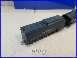 Athearn Genesis Ho Scale Challenger Steam Locomotive Up 4-6-6-4 DCC Sound 3964