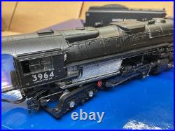 Athearn Genesis Ho Scale Challenger Steam Locomotive Up 4-6-6-4 DCC Sound 3964