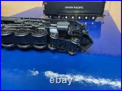 Athearn Genesis Ho Scale Challenger Steam Locomotive Up 4-6-6-4 DCC Sound 3964