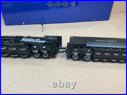 Athearn Genesis Ho Scale Challenger Steam Locomotive Up 4-6-6-4 DCC Sound 3964