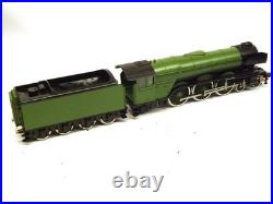 Bachmann Brassworks LNER A3 Class Flying Scotsman Unlined Green (O Scale) Boxed Bachmann Brassworks LNER A3 Class Flying Scotsman Unlined Green (O Scale) Boxed
