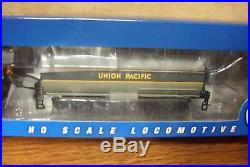 Bachmann Ho Scale 4-8-4 Steam Locomotive Union Pacific #807 DCC Ready