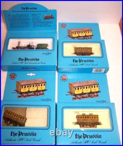 Bachmann Scale H0 Passenger 41-0501 Prussian Steam +3 Cart 43-1046 Boxed