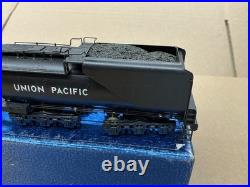Balboa Brass Ho Scale Steam Locomotive 4-8-2 Mountain 7000 Union Pacific Nice