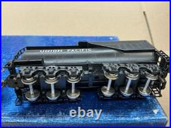 Balboa Brass Ho Scale Steam Locomotive 4-8-2 Mountain 7000 Union Pacific Nice