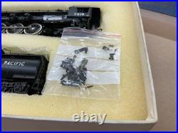 Balboa Brass Ho Scale Steam Locomotive 4-8-2 Mountain 7000 Union Pacific Nice