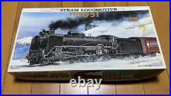 D51 Steam Locomotive Ho Scale Plastic Model