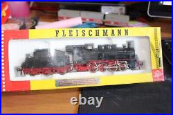 Fleischmann 4145 HO Scale DB 0-8-0 Steam Locomotive & Tender #2781 LN (B-76)
