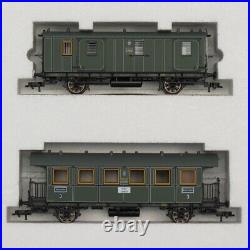 Fleischmann 4901 Bavarian passenger train set of Pt2/3 loco & 3 coaches HO scale