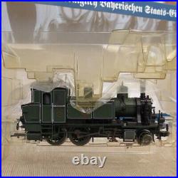 Fleischmann 4901 Bavarian passenger train set of Pt2/3 loco & 3 coaches HO scale