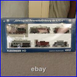 Fleischmann 4902 KPEV T9 loco mixed goods & passenger train set HO scale