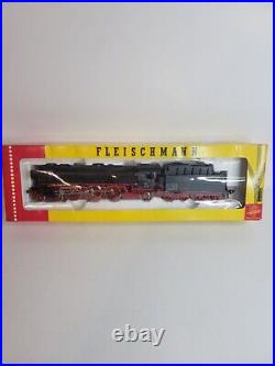 Fleischmann HO Scale 1362 4-6-2 DB Steam Locomotive & Tender #01 220 MIB