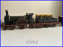Gwr Broad Gauge 4-2-2 2021 Class Locomotive Ex. B&er. 7mm Scale With Two Coaches