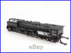 HO Scale Athearn Genesis G9125 UP Union Pacific 4-6-6-4 Steam #3943 DCC & Sound