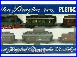 HO Scale Fleischmann KPEV Royal Prussian 0-10-0T T16 Steam Passenger Train Set