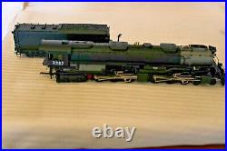HO Scale Lionel, Union Pacific Challenger 4-6-6-4 Steam Locomotive, Black #3985