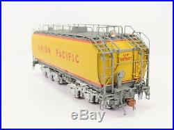 HO Scale Scaletrains SXT30017 UP Union Pacific Early Water Tender Set