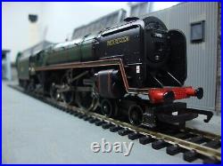 Hornby Britannia Class British Railways OO Gauge scale model replica