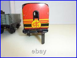 Hornby Meccano clockwork tin tender locomotive and 2 wagons, O scale + Video