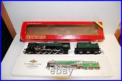 Hornby R. 065 Scale H0 Steam B. R. Standard Class 9F 2-10-0 Evening Star Boxed