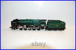 Hornby R. 065 Scale H0 Steam B. R. Standard Class 9F 2-10-0 Evening Star Boxed