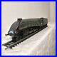 Hornby-R2340-Golden-Plover-LNER-A4-Locomotive-3-LNER-Coaches-OO-scale-01-ln