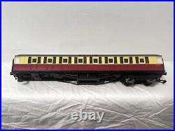 Hornby R2340 Golden Plover LNER A4 Locomotive + 3 LNER Coaches (OO scale)