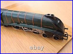 Hornby R350 BR GREEN 4-6-2 CLASS A4 60022 MALLARD OO Scale Locomotive