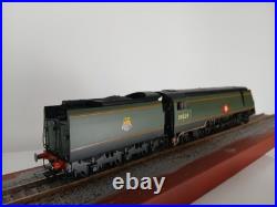 Hornby R3649 OO Scale Merchant Navy (Original) 4-6-2'Ellerman Lines' No. 35029