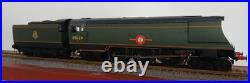 Hornby R3649 OO Scale Merchant Navy (Original) 4-6-2'Ellerman Lines' No. 35029