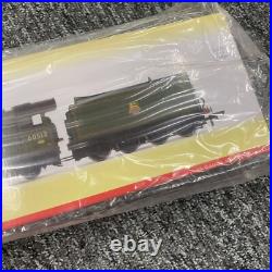 Hornby R3834 176 Scale Locomotive Thompson Class A2/3 4-6-2 Steady Aim 60512