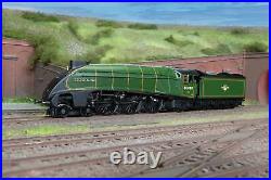 Hornby R3994 LNER Class A4 4-6-2'Golden Fleece' No. 60030