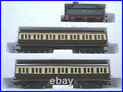 Hornby Railways OO scale Lord of the Isles, limited edition set