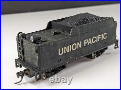 IHC Mehano M9928 Union Pacific 4-6-2 Pacific Steam Locomotive 3524 HO Scale