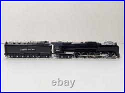 Kato N Gauge Scale Locomotive UP FEF-3 #844 Black Steam Railroad Engine 12605-2