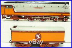 Lionel 6-38094 O Scale Milwaukee Road Hiawatha 4-4-2 Steam Loco & Tender LN/Box