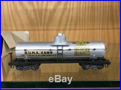 Lionel OO / 00 Gauge 2 Rail Semi-Scale Set with 004 Loco & 004W Tender & Boxcar OB