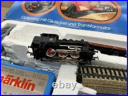 MARKLIN HO SCALE STARTER TRAIN SET WithSTEAM LOCOMOTIVE & WAGONS &TRACK SET S 2930