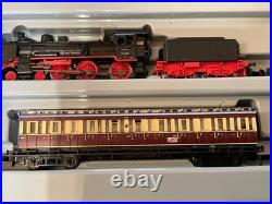 Marklin spur z scale/gauge Ruhr Express Service Commuter Train