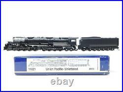 N Scale Athearn 11821 UP Unlettered 4-8-8-4 Big-Boy Steam Locomotive with DCC