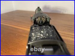 OO scale Hornby b17 class BR green R3448