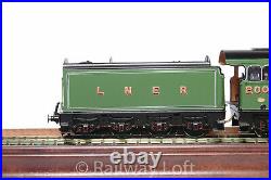 P2 Class 2-8-2 Locomotive Cock O The North in LNER Green Pro-Scale Kit