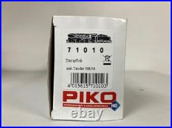 PIKO 71010 Model Locomotive. HO scale steam locomotive and tender