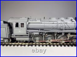 Rivarossi 1087 3 Rail AC 2-8-2 P10 Steam Loco 2811 Prussian Grey HO Scale