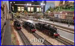 Rivarossi HR2914 FS Steam Locomotive Gr. 685 2nd Series Short Gauge 187 Scale