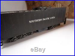 Rivarossi Ho Scale Southern Pacific 2-8-8-4 Steam Locomotive (tested) 5-106-2-5