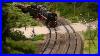 Steam-Locomotive-And-Trains-On-A-Model-Railway-Layout-In-Ho-Scale-01-ug