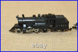 Train Set / Steam Locomotive Atlas 481 A. T. & S. F. + 4 Freight Cars / N Scale